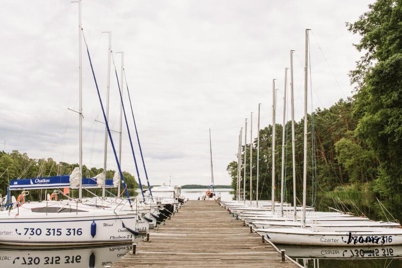 Chalkos Yacht Club Hotel Lubiatow  Exterior photo